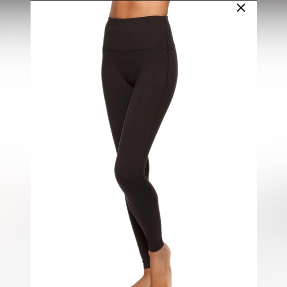 Velvety Soft High-Waisted Legging Black tights - Picture 2 of 11